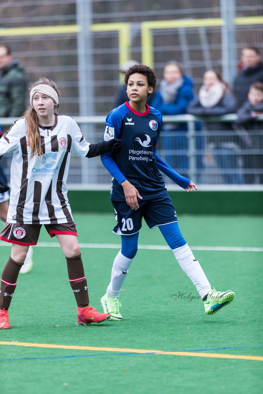 Bild 170 - wBJ VfL Pinneberg - St. Pauli : Ergebnis: 7:0 (Abbruch)